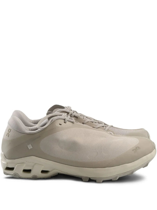 On Running Cloudmonster 2  Trainers