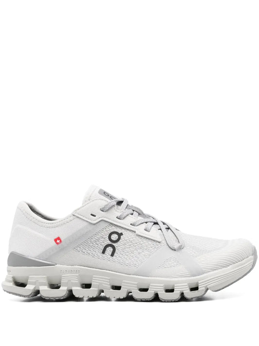 On Running Cloud X 4