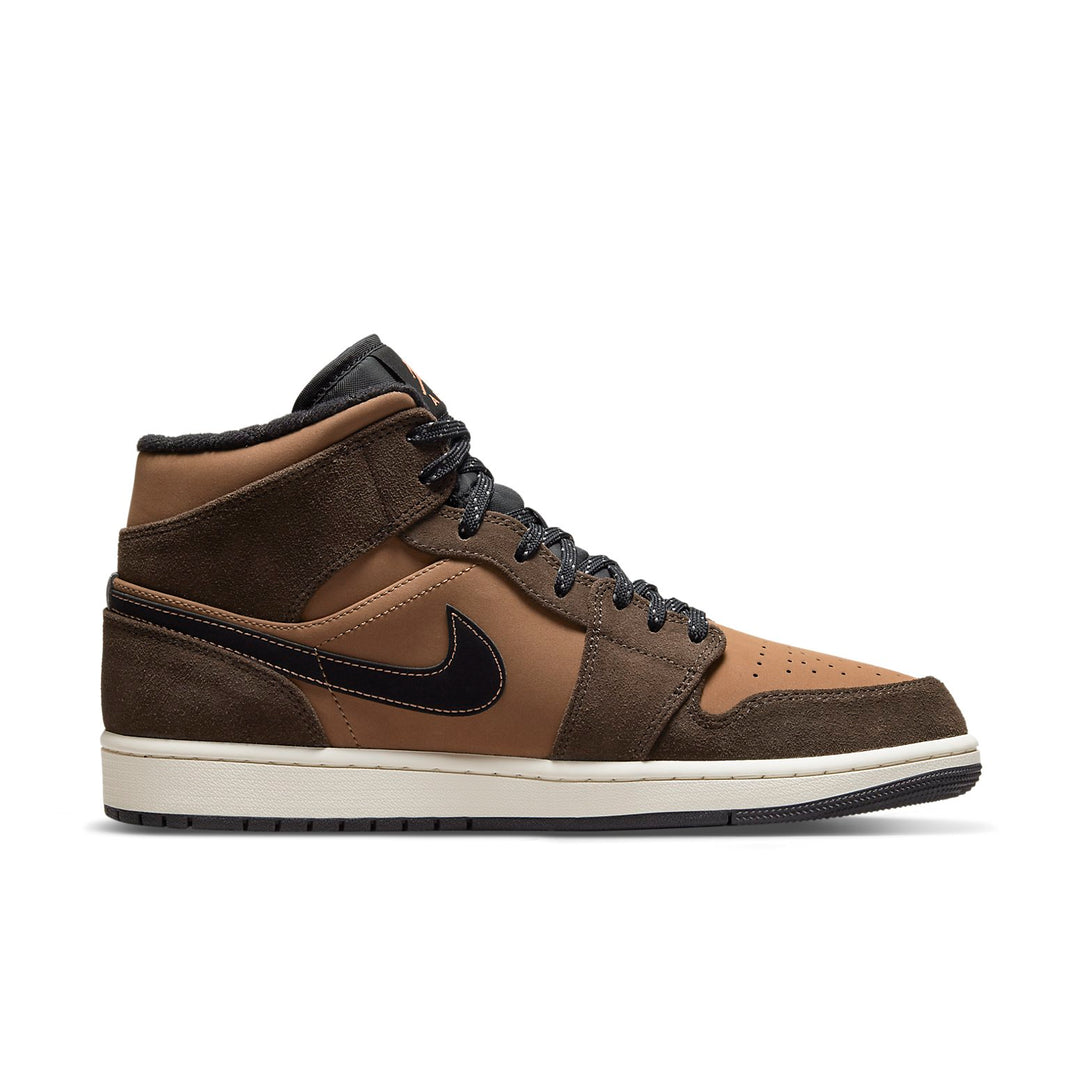 Air Jordan 1 Mid SE