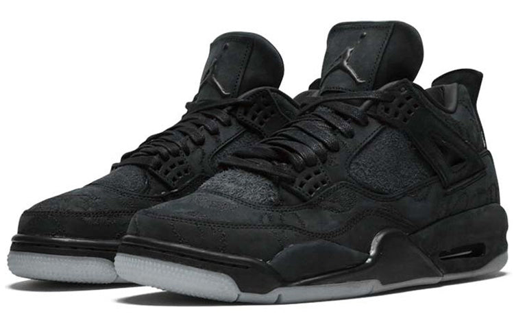 Air Jordan 4 Retro x KAWS