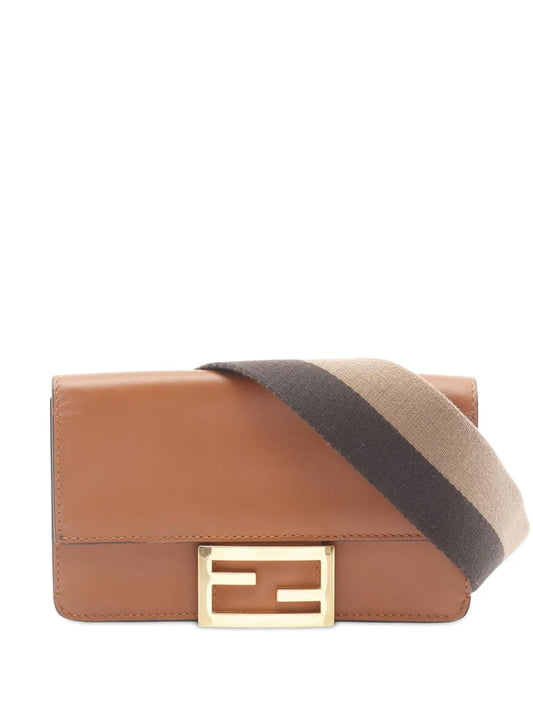 Fendi Pre Owned 2010 2025 Leather Flat Baguette Shoulder Bag