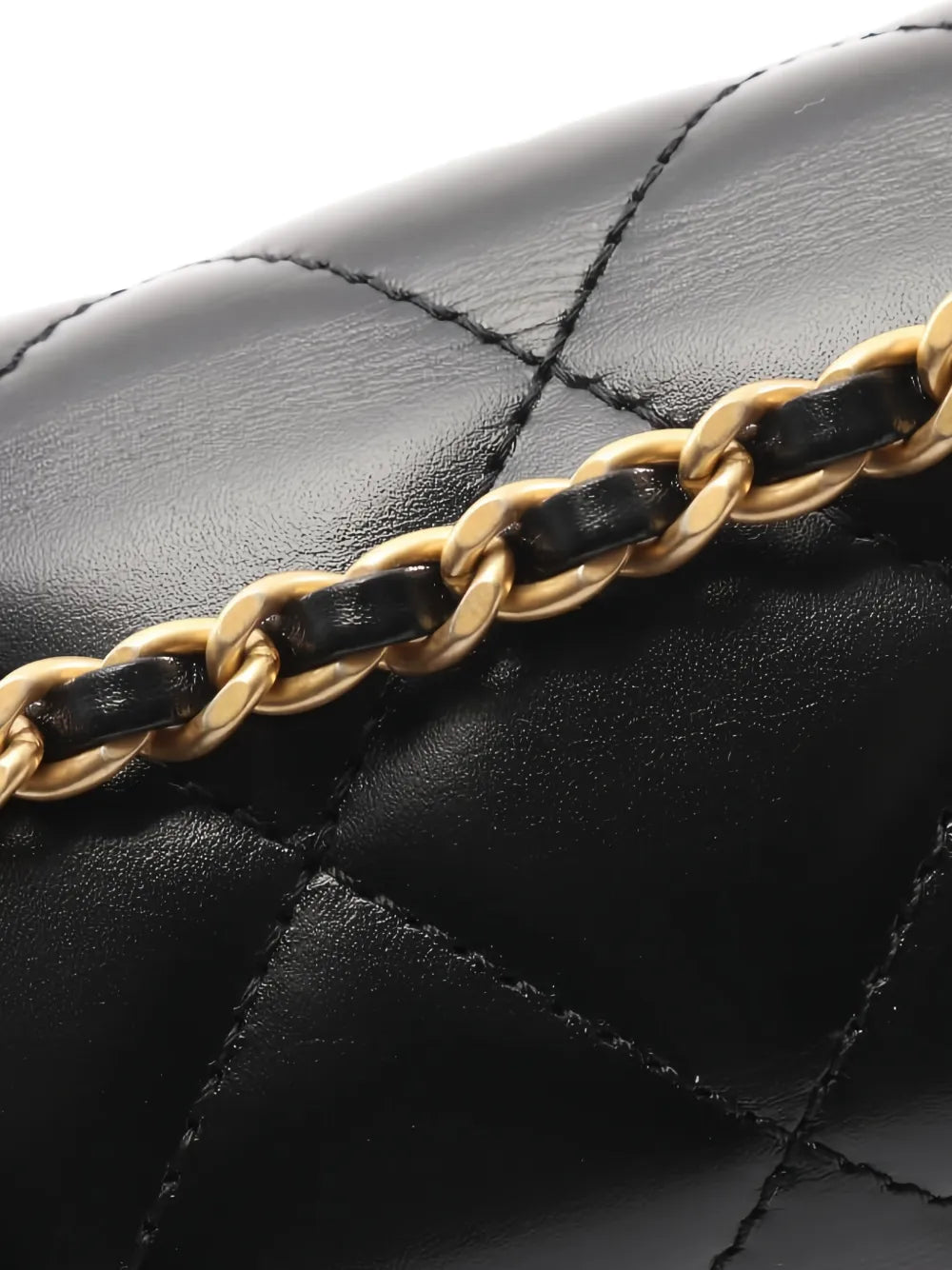 Chanel Pre Owned 2021S Diamond Quilted Lambskin Shoulder Bag