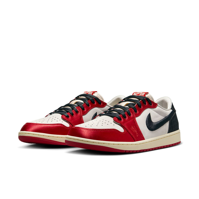Air Jordan 1 Low OG SP x Trophy Room