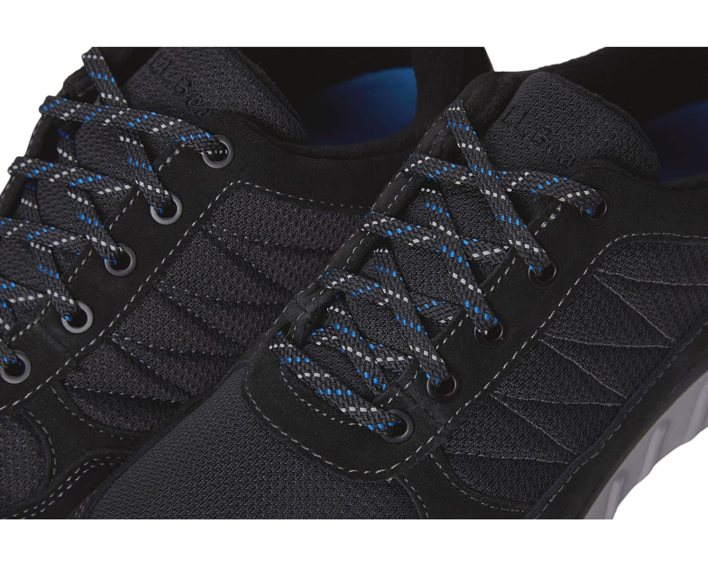 Men's L.L.Bean Snow Sneaker 5 Low Water Resistant Insulated Lace-Up Black/Black